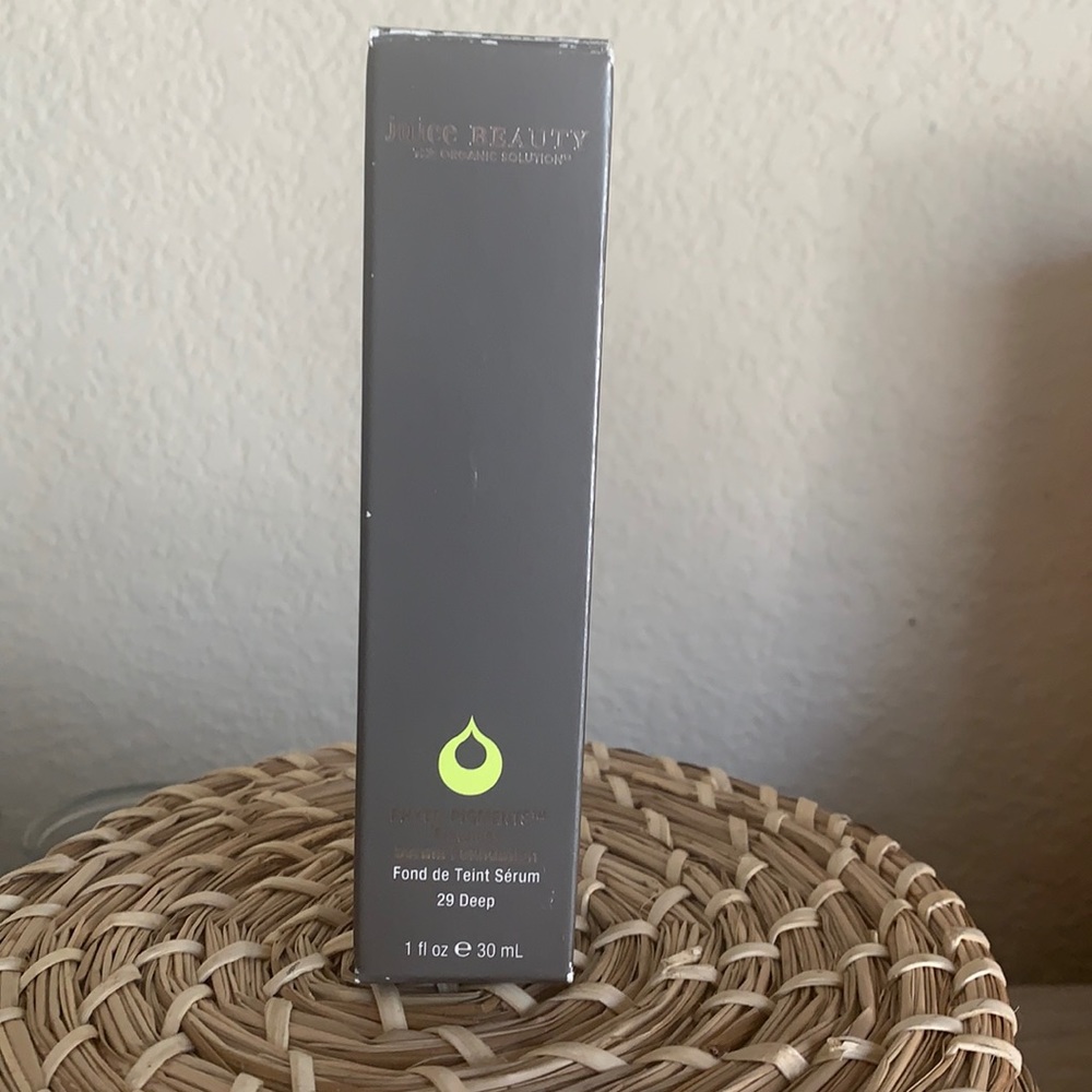 Juice Beauty Flawless Serum Foundation